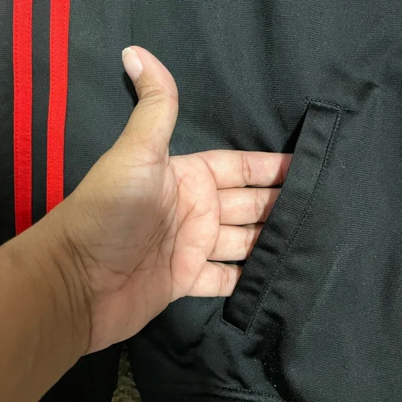 Adidas Kid’s Black Jacket with Red Stripes Size 14/16 - Picture 5 of 5